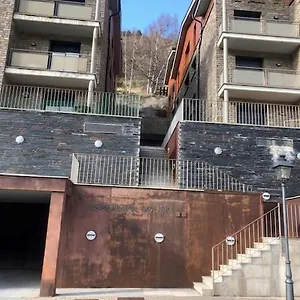 residencial-sol-i-ski-24-4p-ransol-el-tarter-zona-grandvalira.andorra-la-vella-hotels.net/
