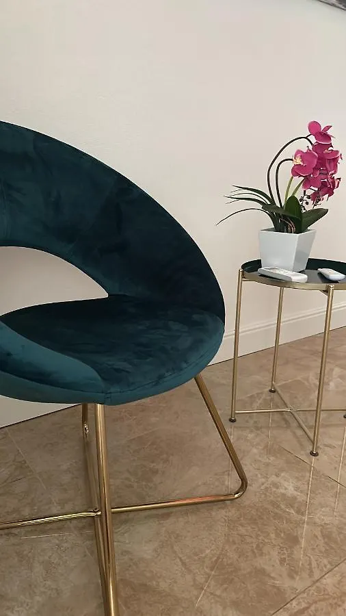 San Babila - Luxury Milanese Apartment